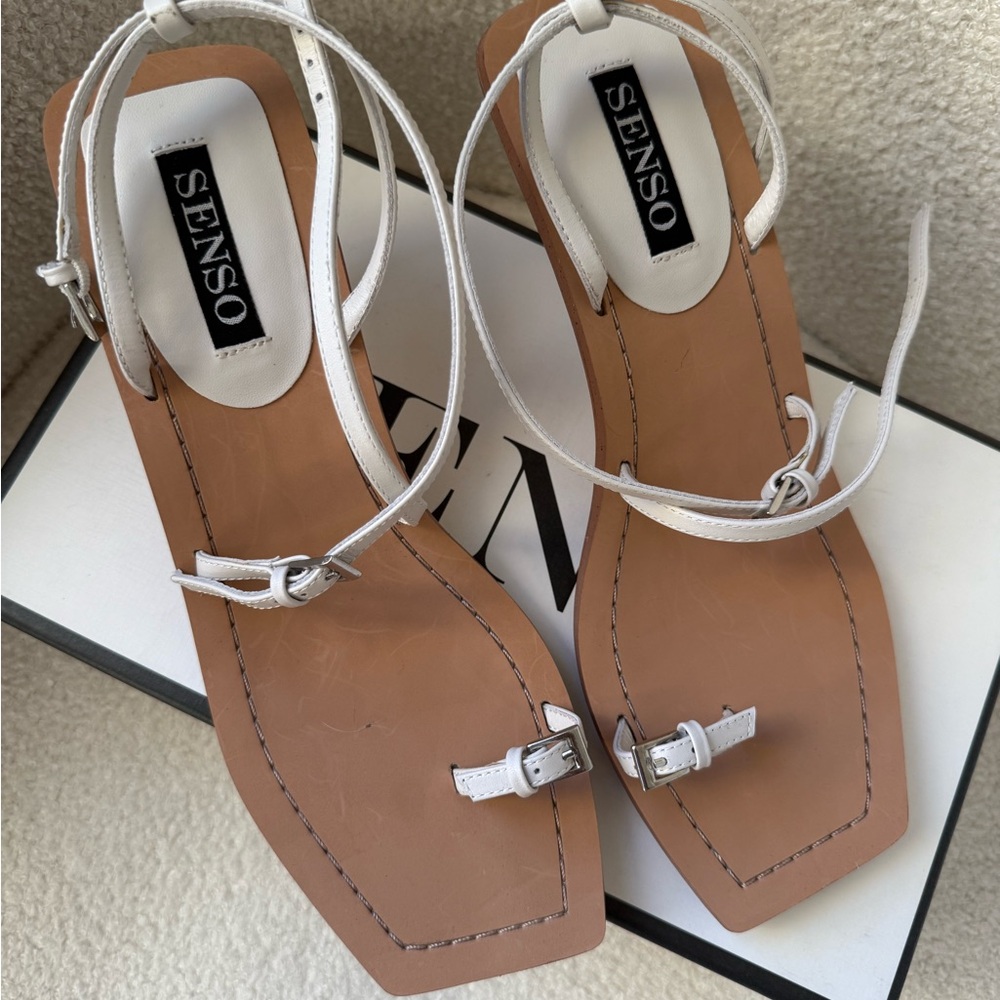 SENSO White Leather Sandals, brand new